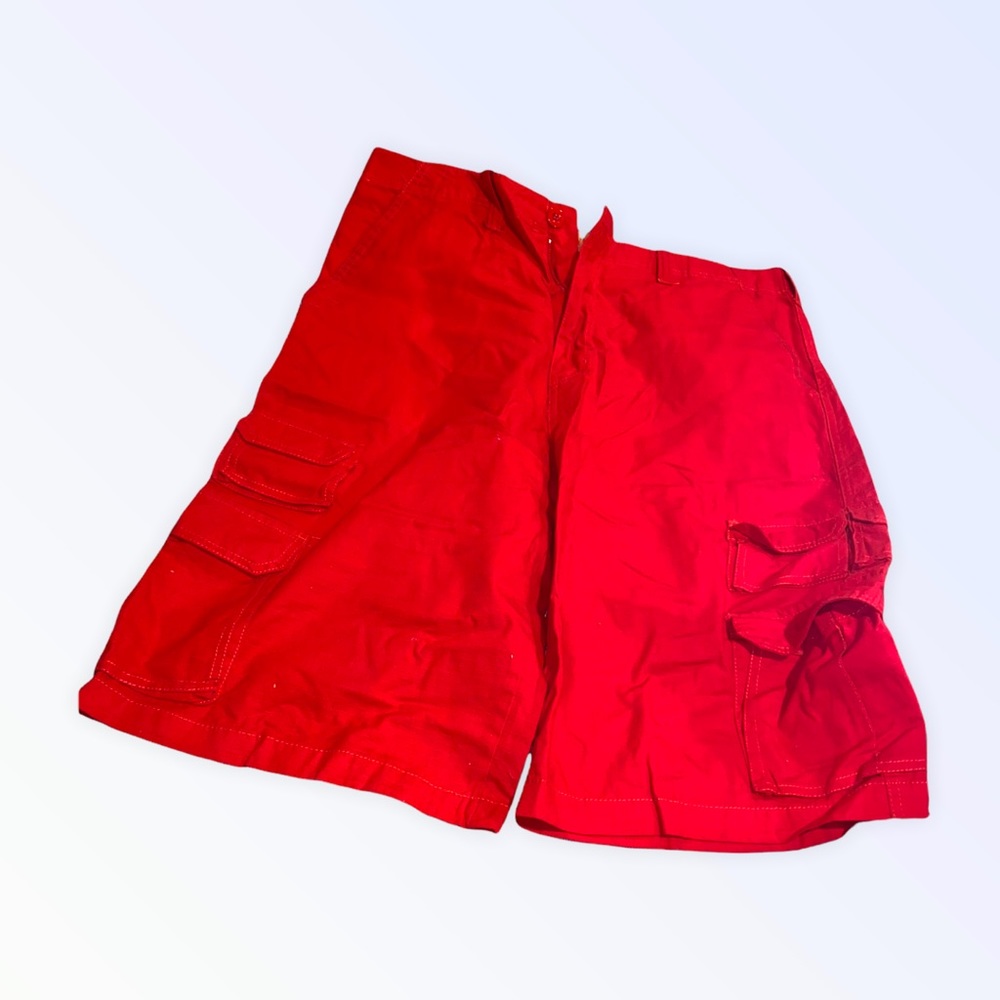 North Red Cargo shorts size 36. 100% Cotton. Like new
